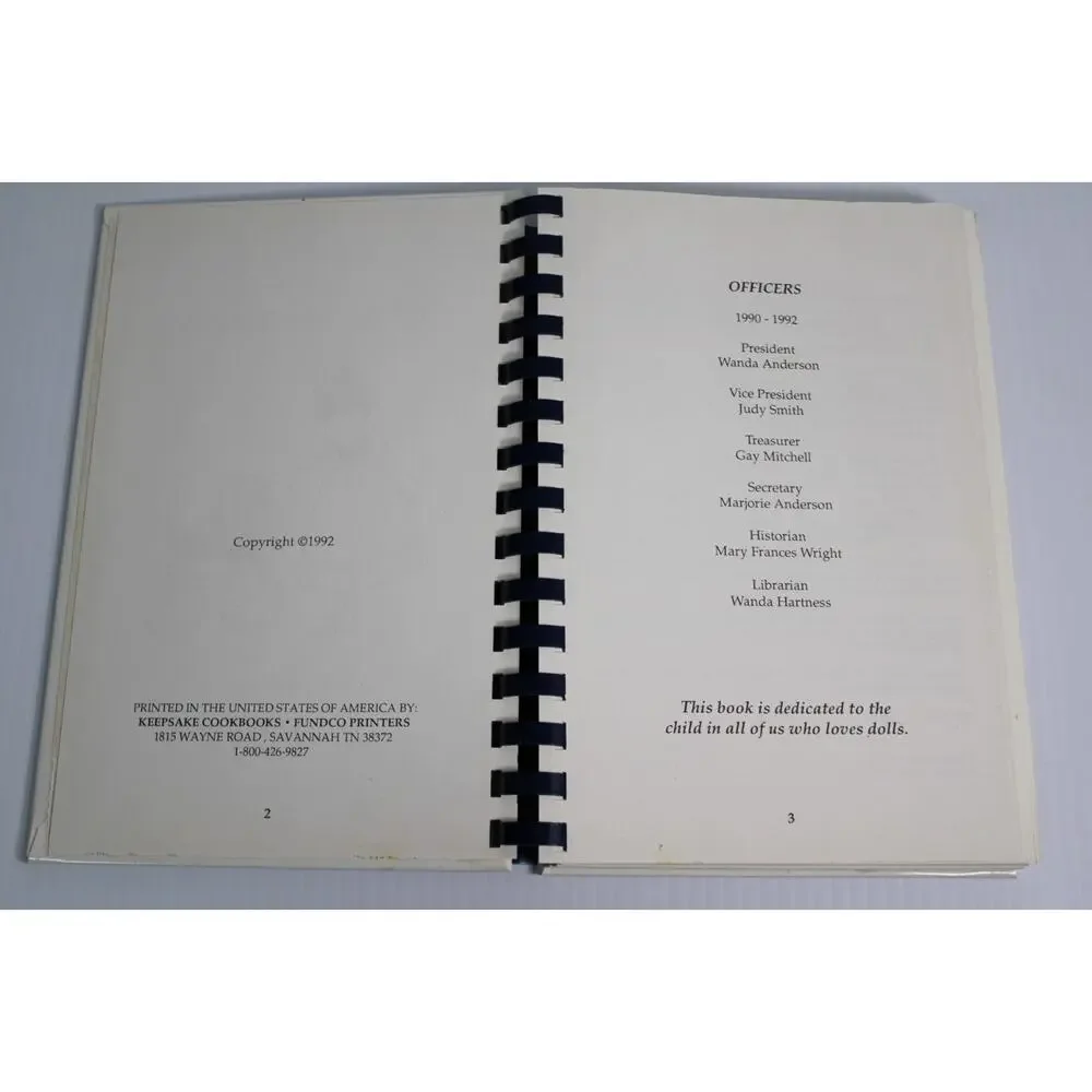 Vintage 1992 Doll Collectors Club of Irving Texas Cookbook Our Favorite Recipes